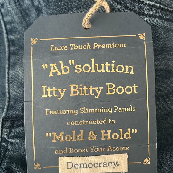 251DLT- Democracy Light Blue Luxe Touch Itty Bitty Boot Blue Jeans - Picture 9 of 14